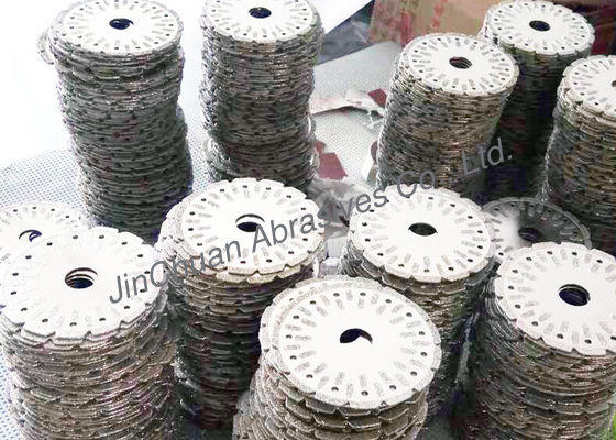 Le lame calme/industriale delle tagliapiastrelle della ruota di diamante tagliato hanno visto la lama del diamante